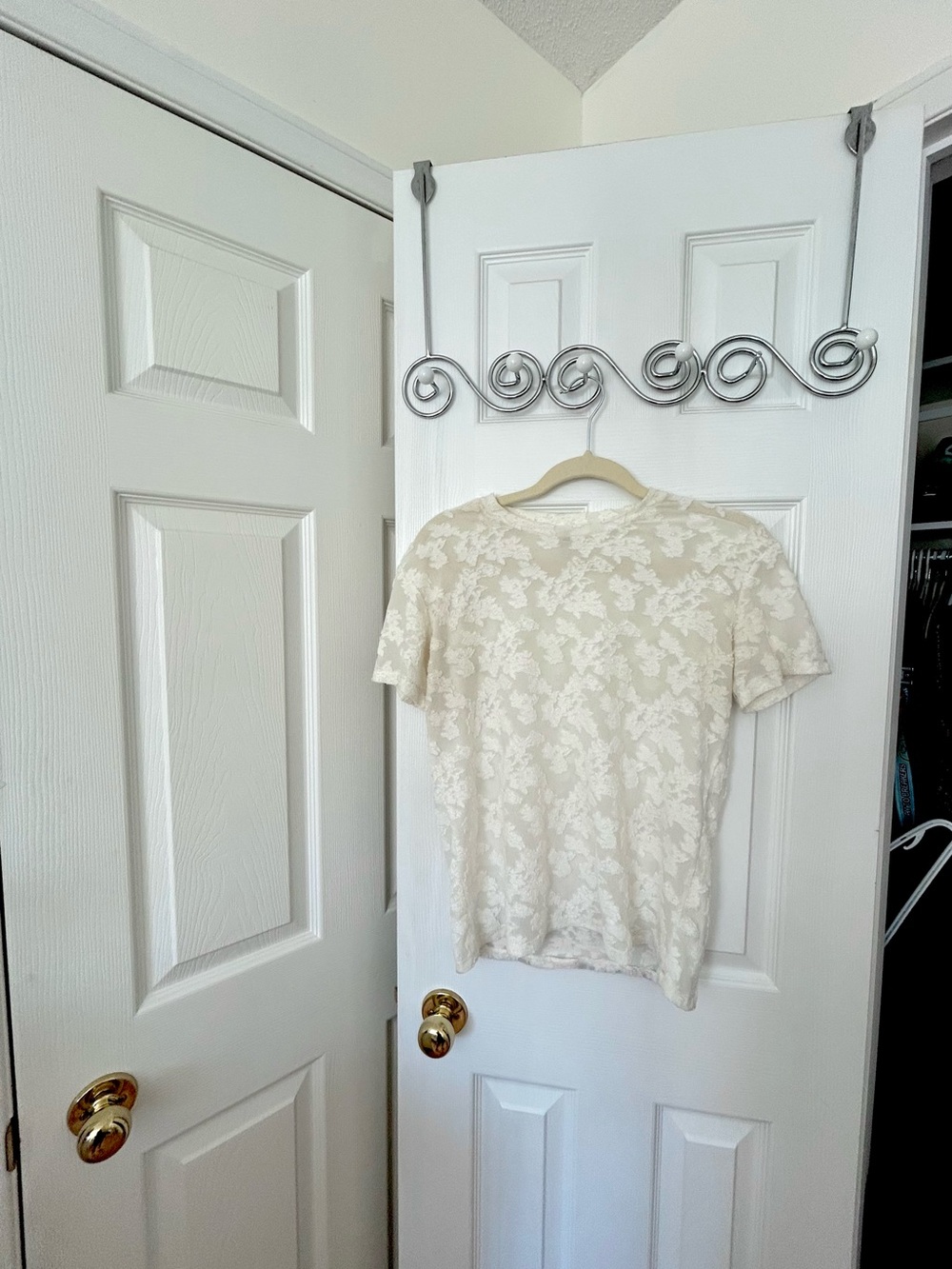Women's Wilfred Cream Lace-Overlay Short Sleeve Top